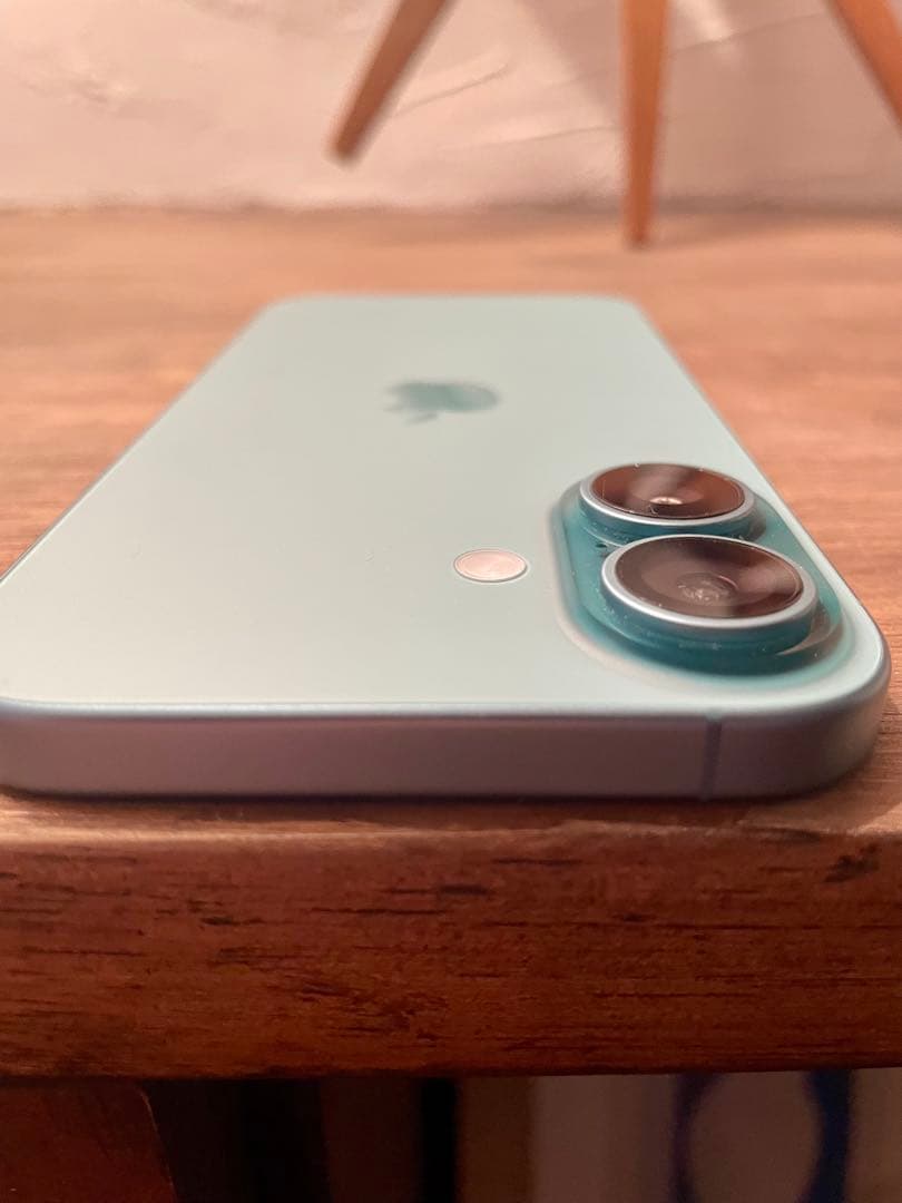 Apple iPhone 16 ティール 本体