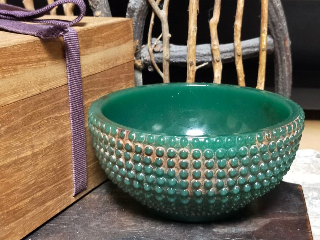 ♥翡翠風　ガラス　茶碗　桐箱付き　古玩　骨董品　中国