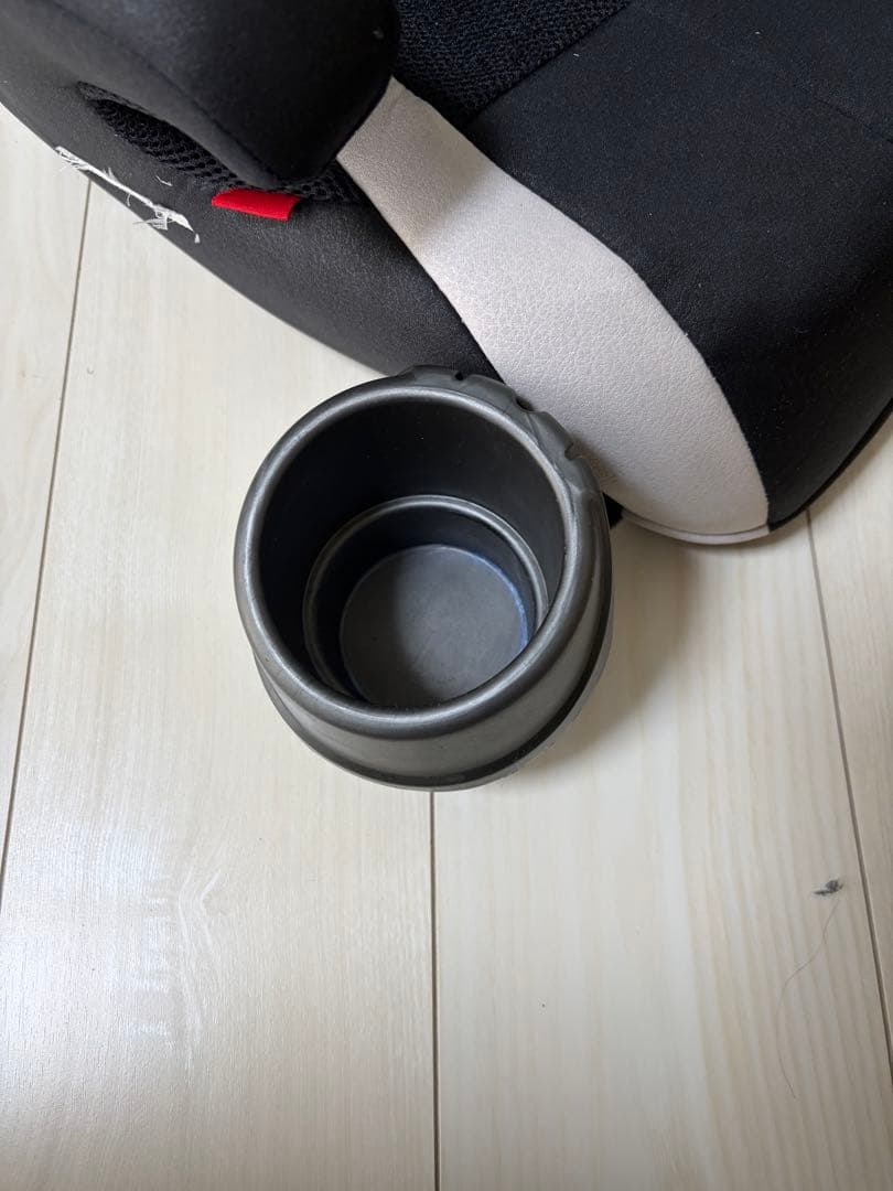 Combi ジュニアシート　エッグショックS GC