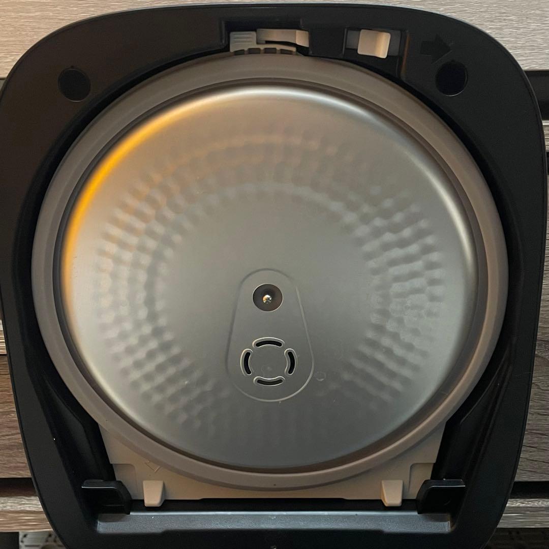 パナソニック 5.5合 2段IH×備長炭釜のコンパクトジャー炊飯器 2024年製