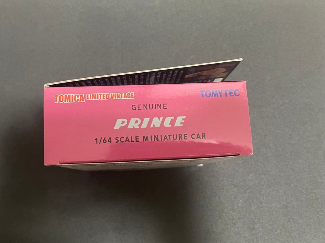 TOMYTEC ニッサン プリンス ロイヤル (プロトタイプ)