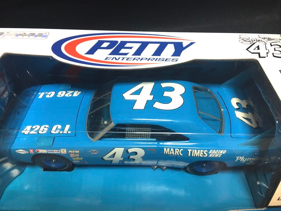 NASCAR 1970 プリムス　スーパーバード ロードランナー　ペティ