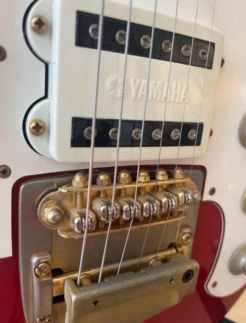 Yamaha SGV700 レッドエレキギター