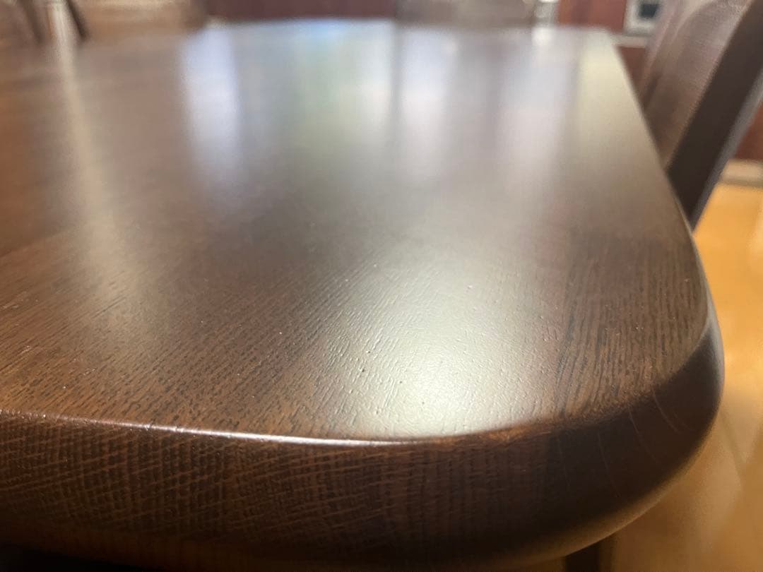 カリモク ダイニングテーブル　美品