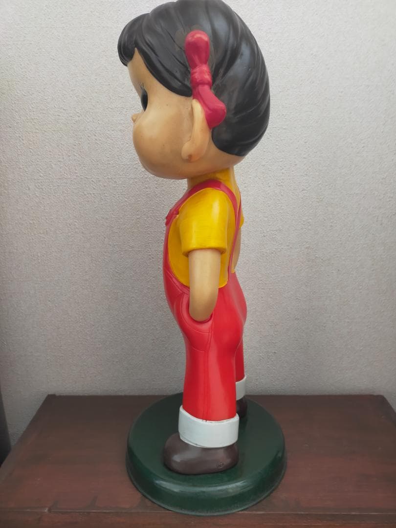 不二家　ペコちゃん人形　４７ｃｍ　ブリキ台