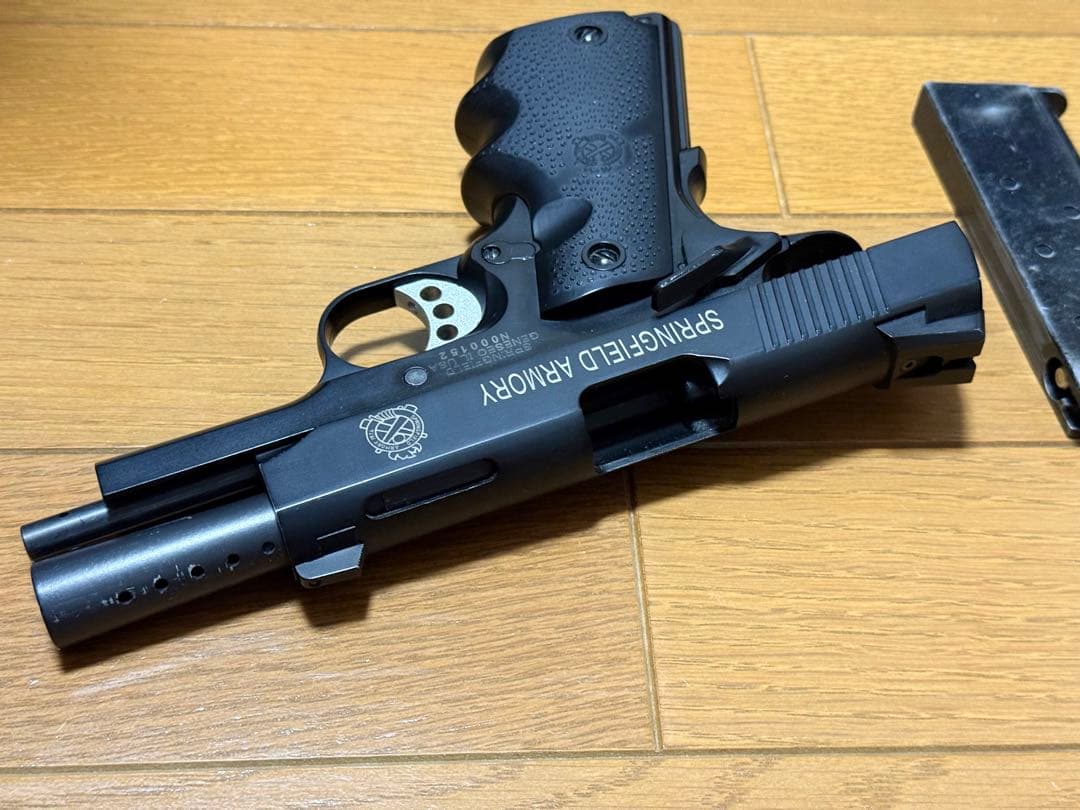 東京マルイ V10ULTRA COMPACT ガスブローバック GBB V10