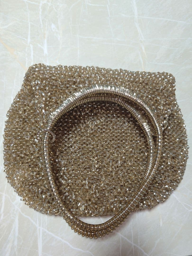 美品アンテプリマワイヤーバッグラウンド縦型シルバーゴールドショルダーチェーン付