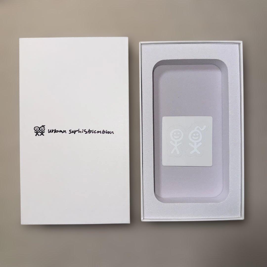 iPhoneアクセサリー Urban Sophistaction 16pro Polka Dots