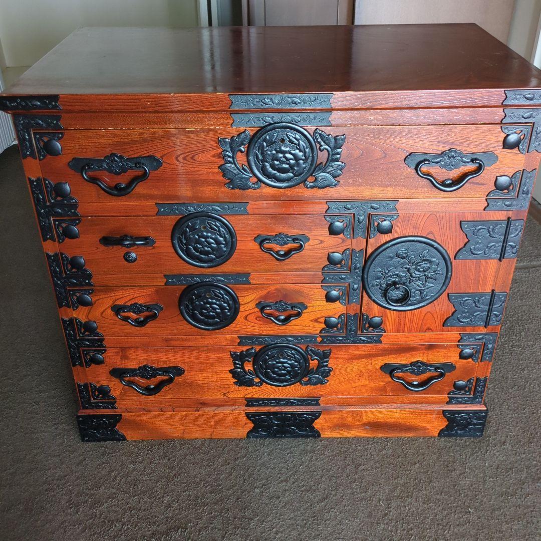 10月末迄予定　岩谷堂箪笥　桐箪笥