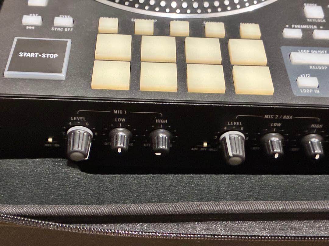RANE ONE UDG専用ケース付き