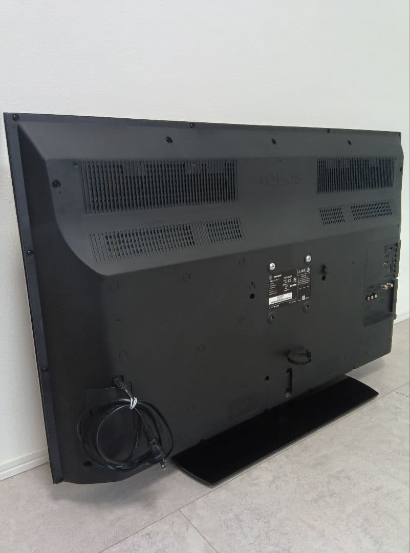 美品 フルHD40型シャープLED液晶テレビ アクオス