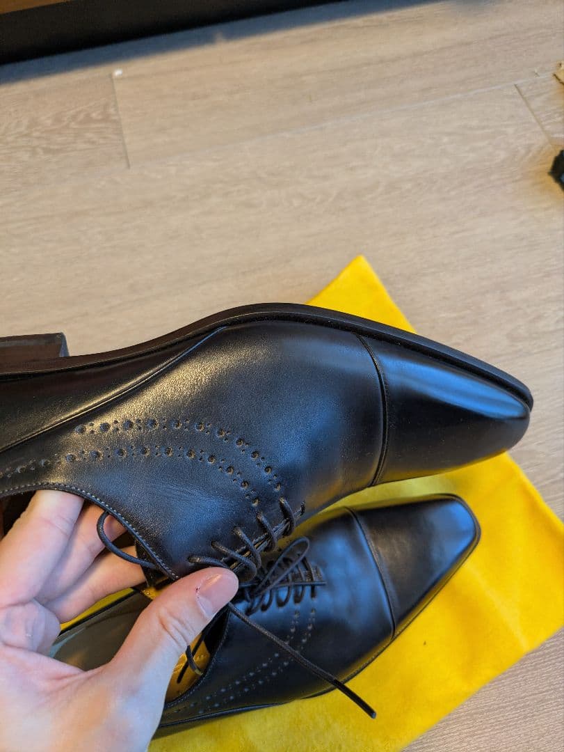 Francesco Benigno ブラックドレスシューズ