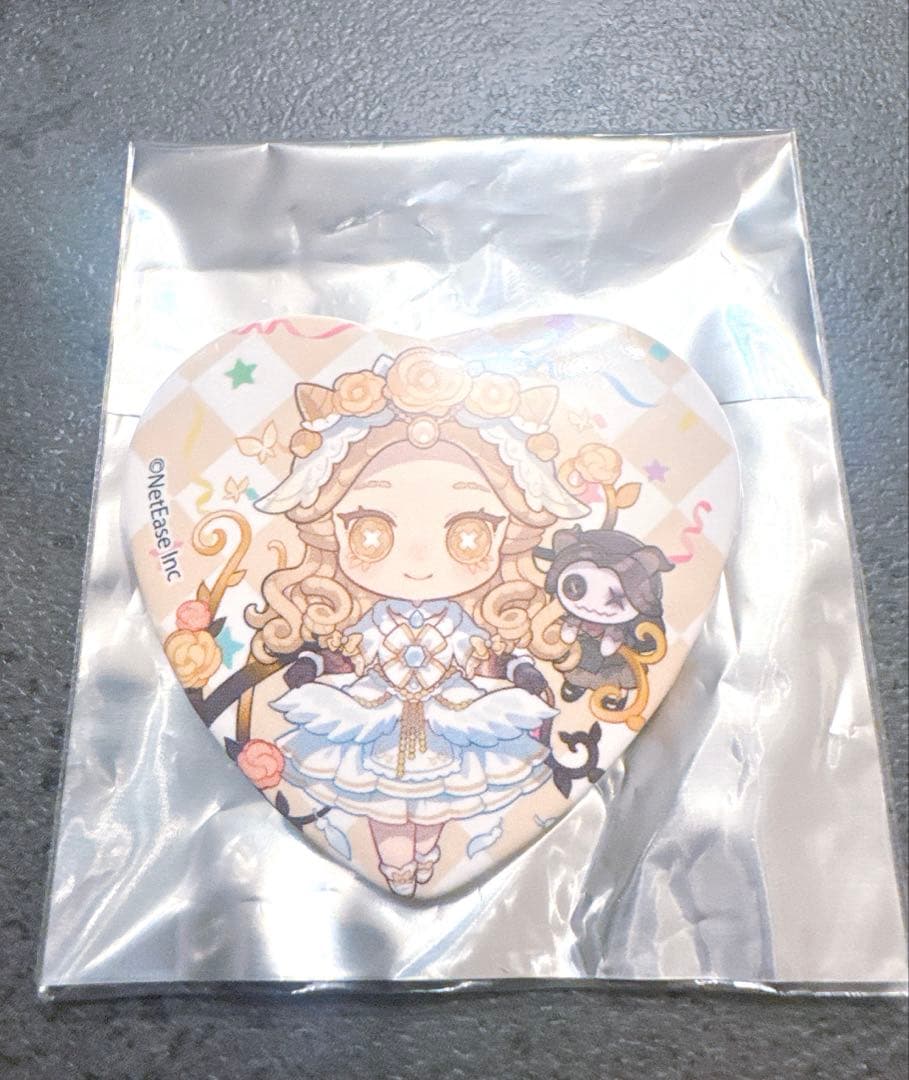 第五人格 スイパラ 4周年 コラボカフェ ハート缶バッジ 少女 記憶