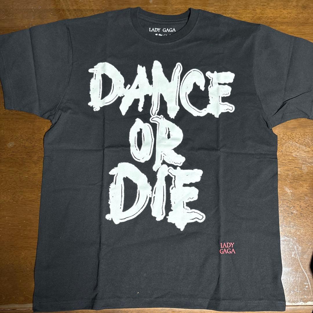 【本日発送】 レディ・ガガ ENGLISH DATE BACK SS TEE