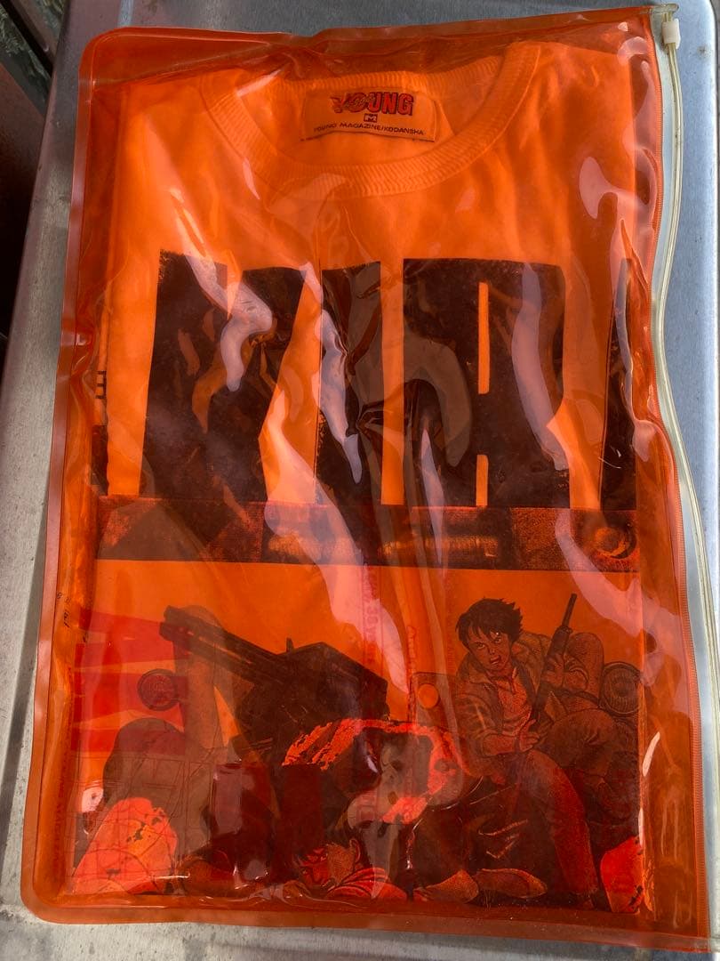 アキラ AKIRA YOUNG MAGAZINE tシャツ　Mサイズ