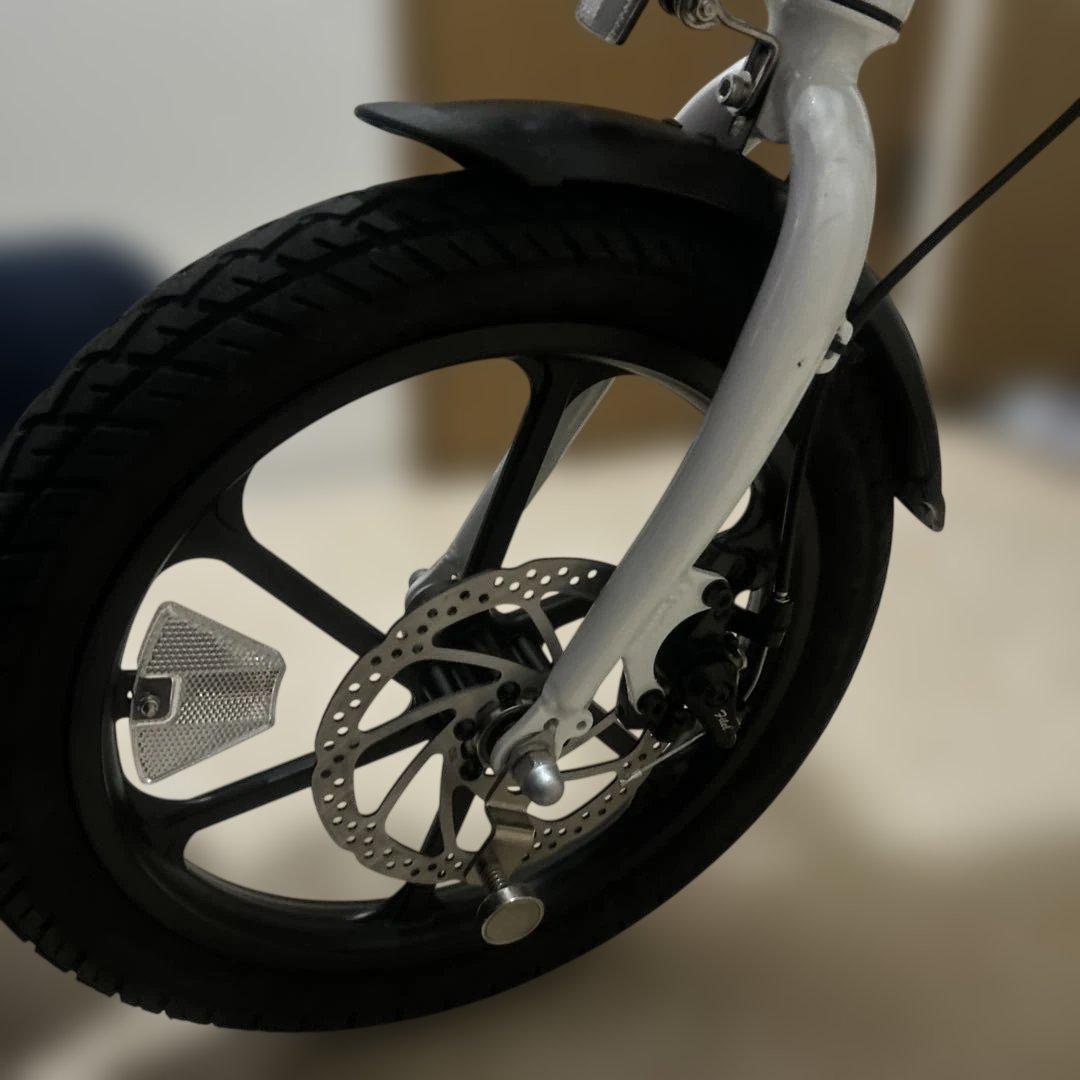 R*t様 CRWAY 折りたたみ自転車 ホワイト 前カゴ付き