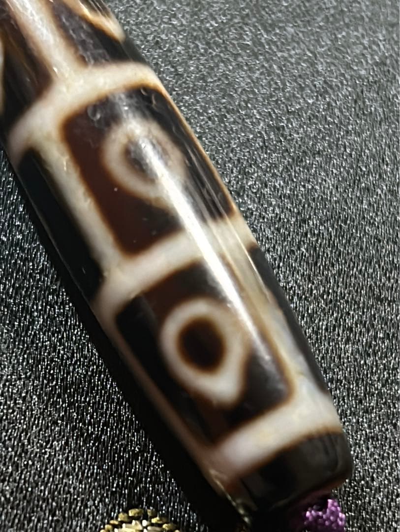 仏心九眼天珠　ハンドメイド品／送料込　匿名発送／チベット　天珠　お守り