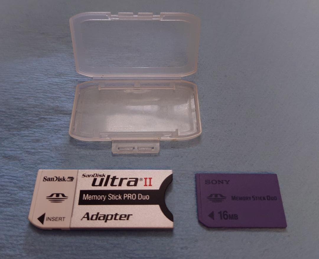 CLIE PEG-UX50英語版。