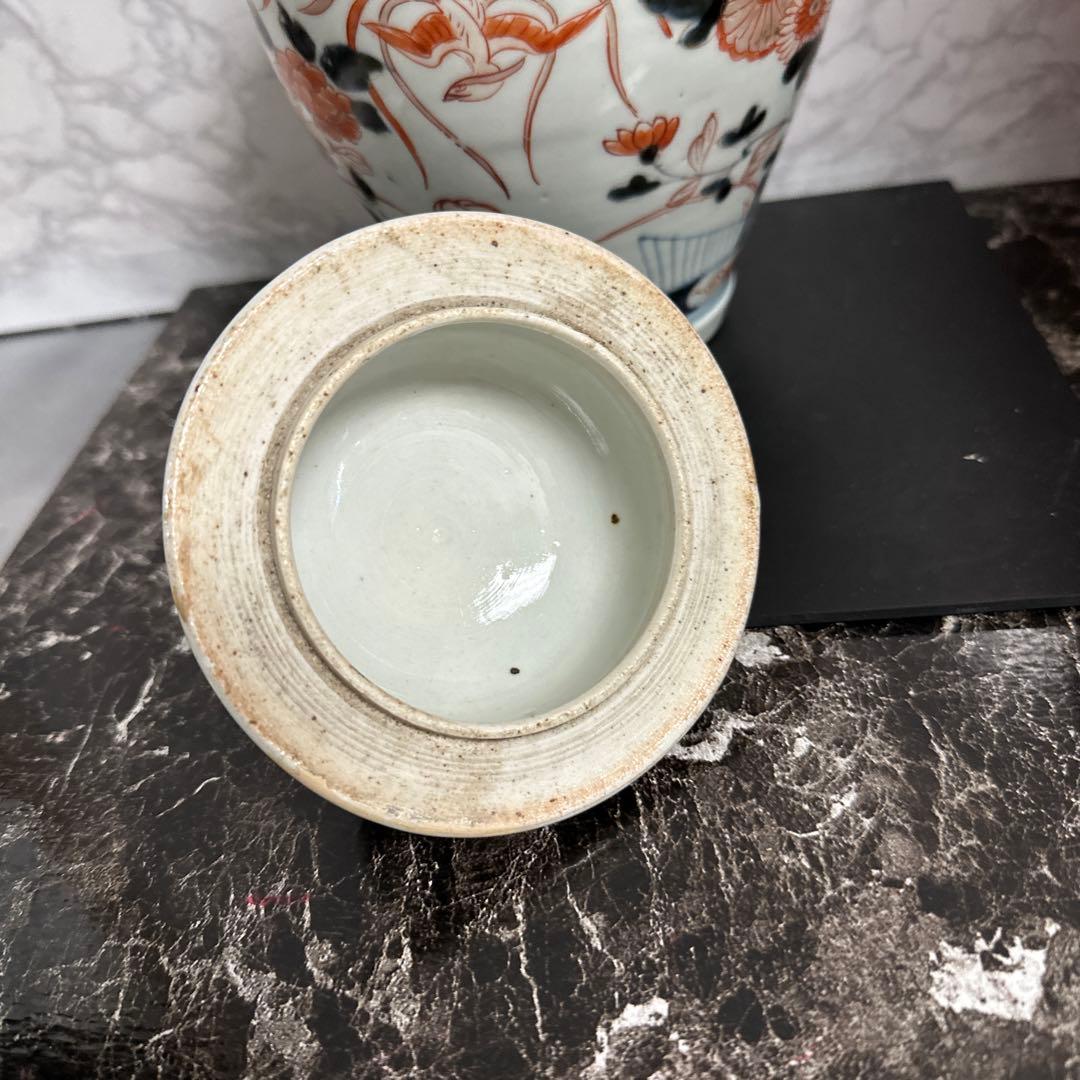 江戸元禄、古伊万里、金彩、色絵沈香壺、箱付き。