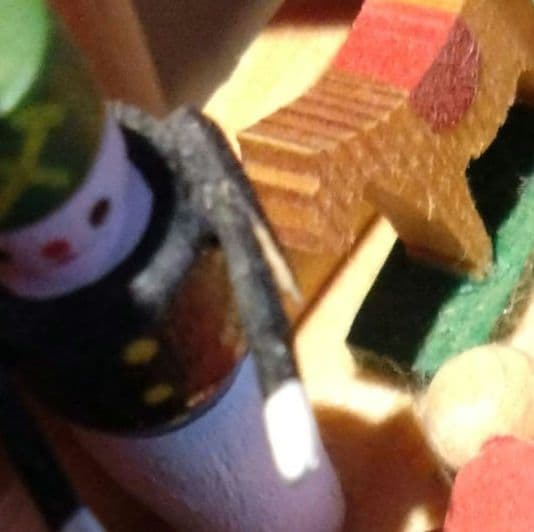 煙出し人形　白い髭のおもちゃ売り屋さん