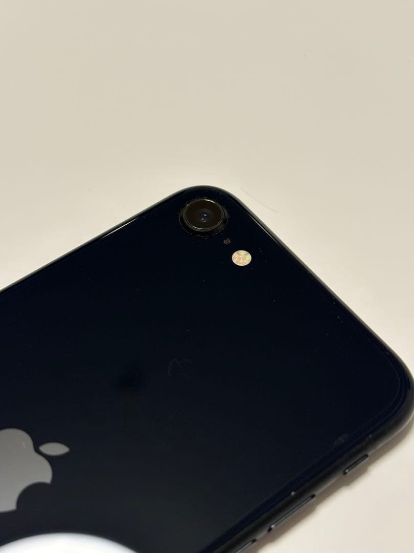 【SIMフリー】iPhone SE 第3世代 64GB｜安値・動作良好