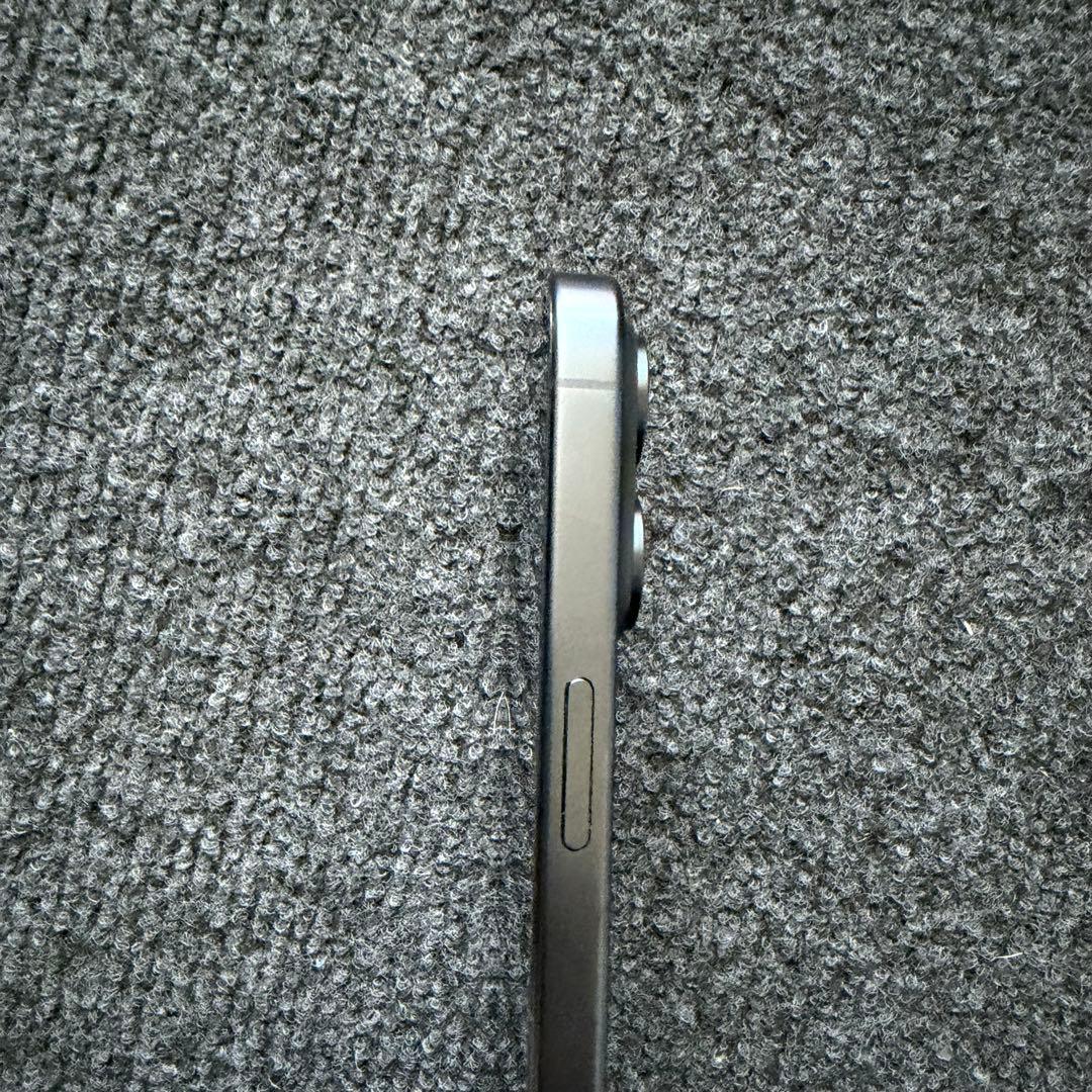 【Liora 様】iPhone 15 Pro 256GB ブルーチタニウム