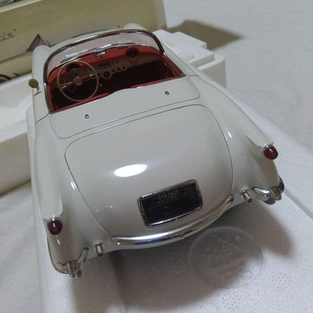 オートアート 1/18 シボレー コルベット 1953
