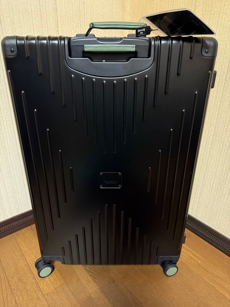 新品 イノベーター 96L スーツケース アルミ　キャリーバック