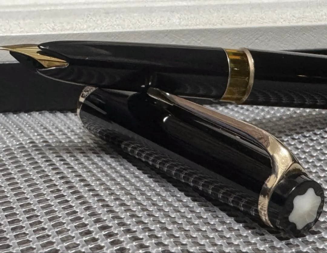 【美品】モンブラン万年筆 No12 1960s ペン先18c 750 ブラック