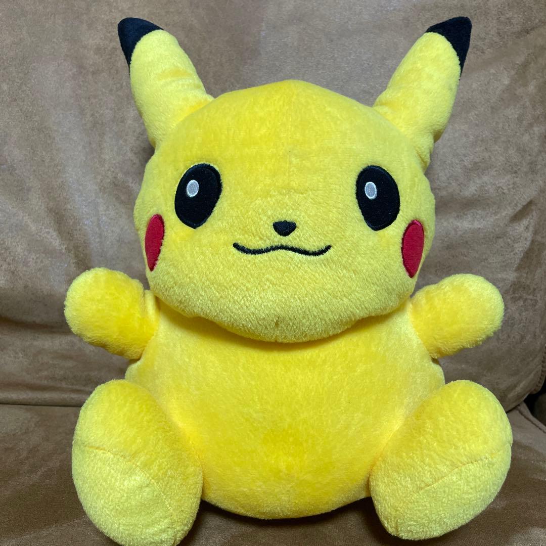 ポケモンセンター　ピカチュウ ぬいぐるみ ポケドール　12インチ　任天堂