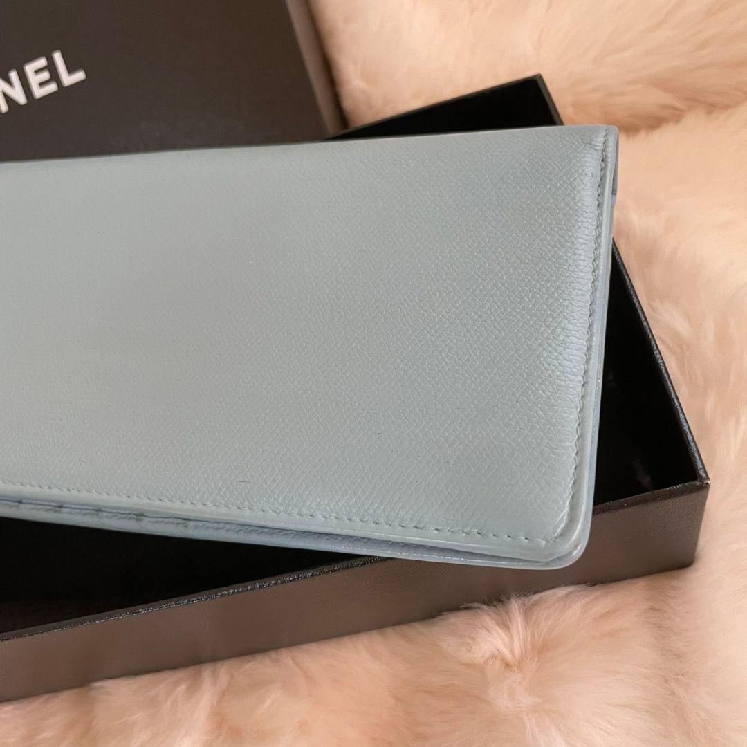 シャネル CHANEL 財布 二つ折り 水色 ココボタン 正規品