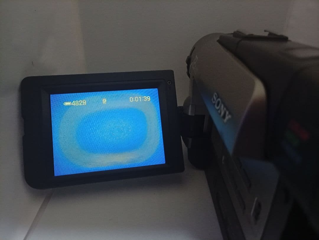 値下げ動作品　SONY Hi8ビデオカメラ　Handycam CCD-TRV95