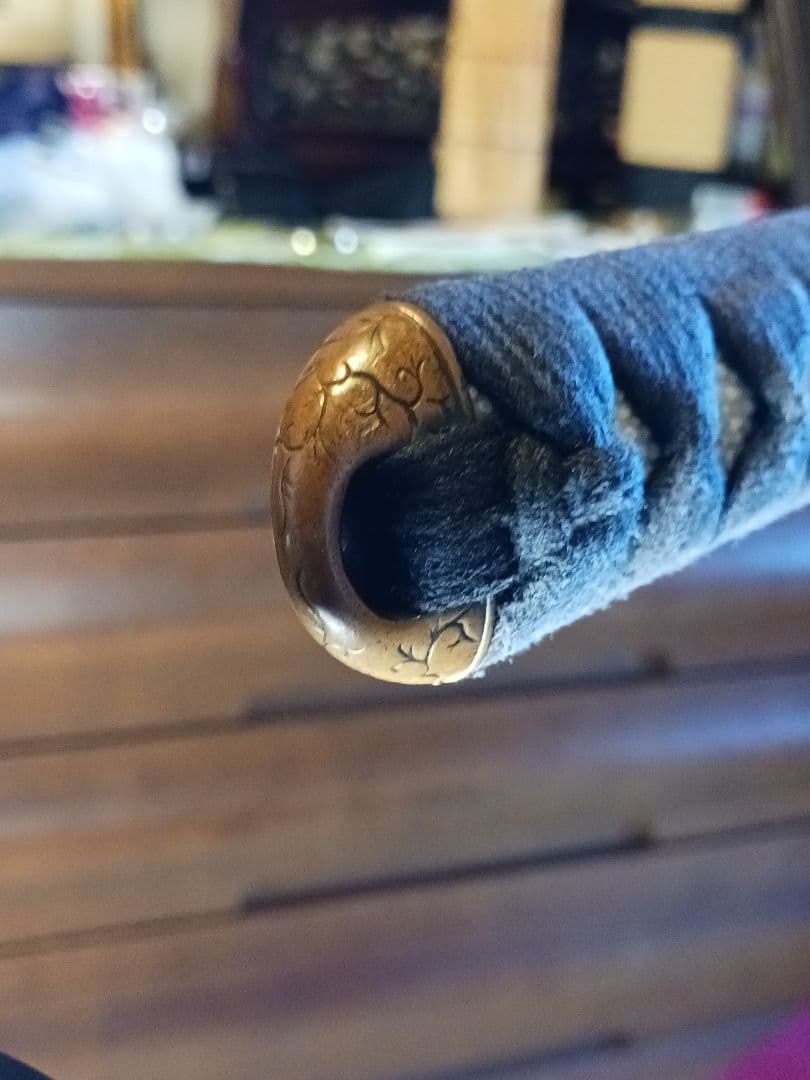 肥後拵え、居合用模造刀、本木　本鮫革　車輪鍔　樋入り砂型刀身 (訳有り価格)