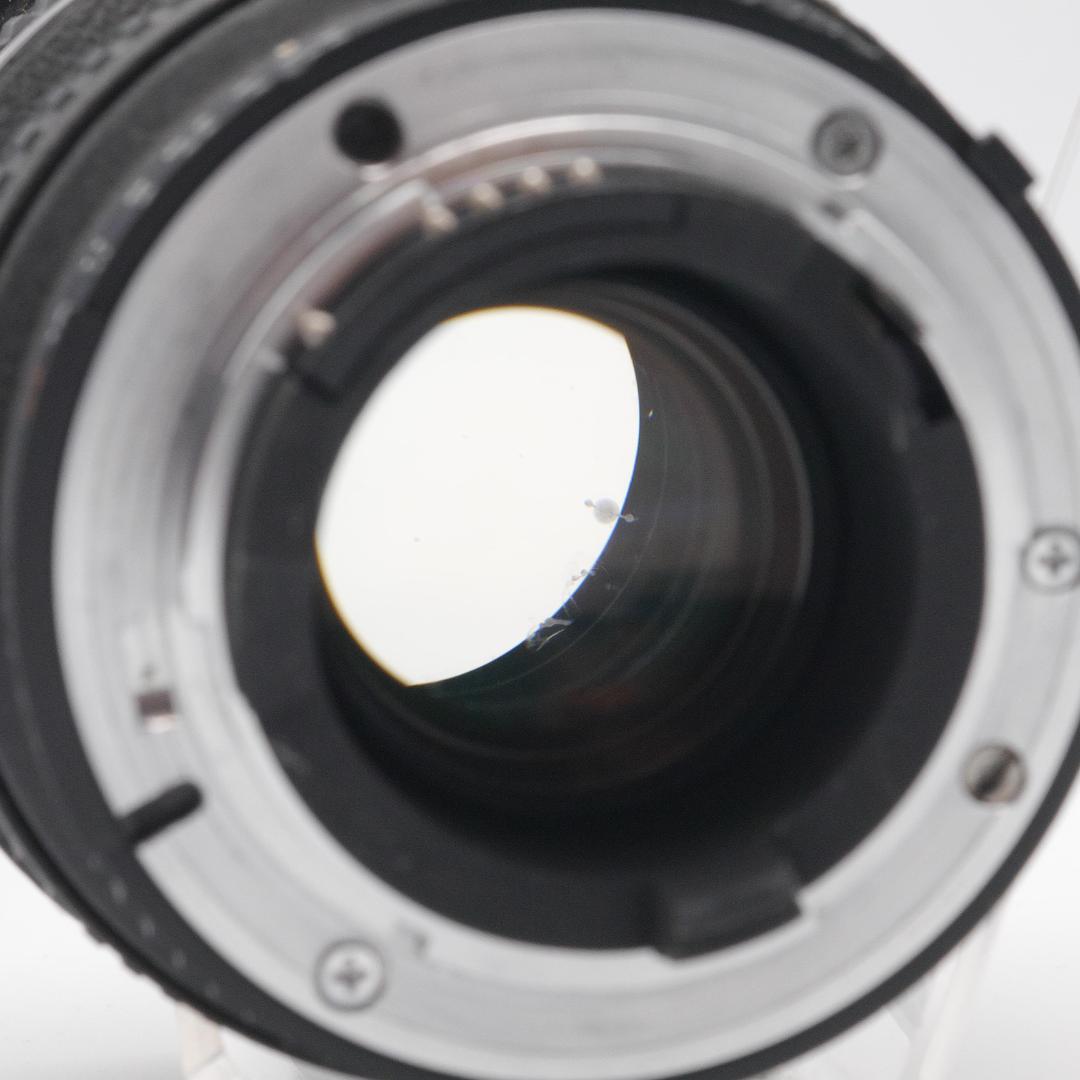 Nikon AF NIKKOR 20-35mm F2.8 D ニコン