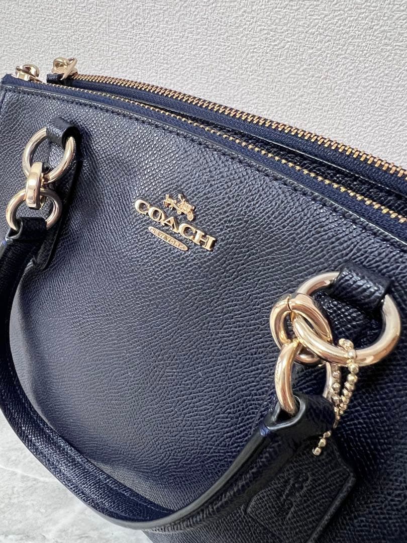 【極美品】COACH コーチ 2way ショルダーバッグ ネイビー 型押しレザー