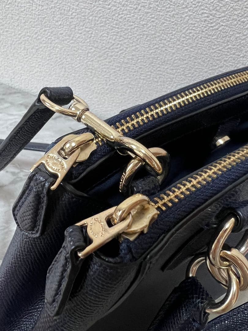 【極美品】COACH コーチ 2way ショルダーバッグ ネイビー 型押しレザー