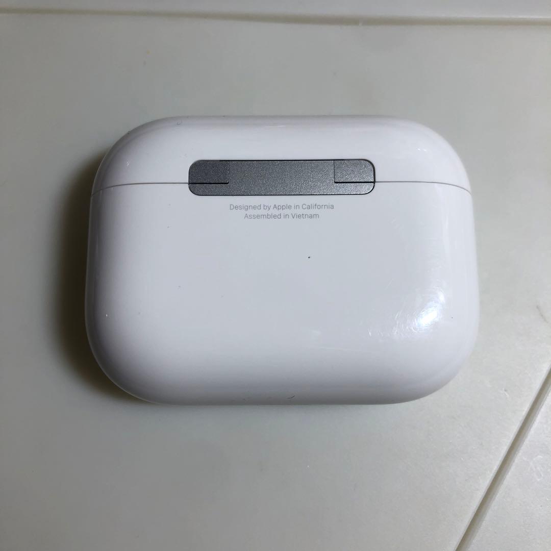 Apple AirPods Pro 第3世代　充電ケース