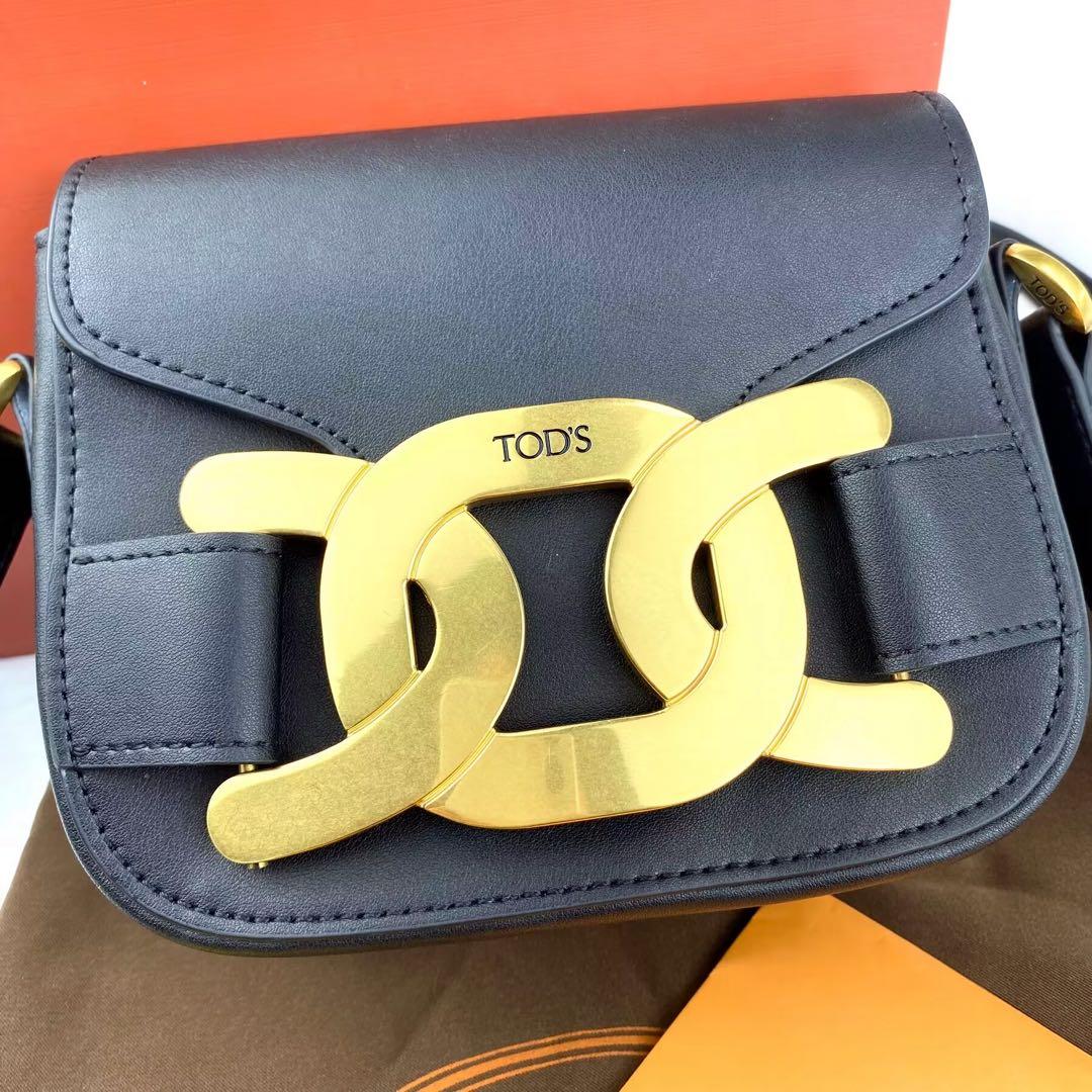 美品TOD'S ブラックレザー ショルダーバッグ