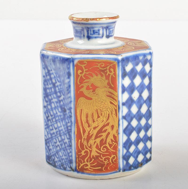 伊万里焼　古伊万里　色絵金彩　祥瑞鳳凰文　六角振出　時代箱付　V　R6735