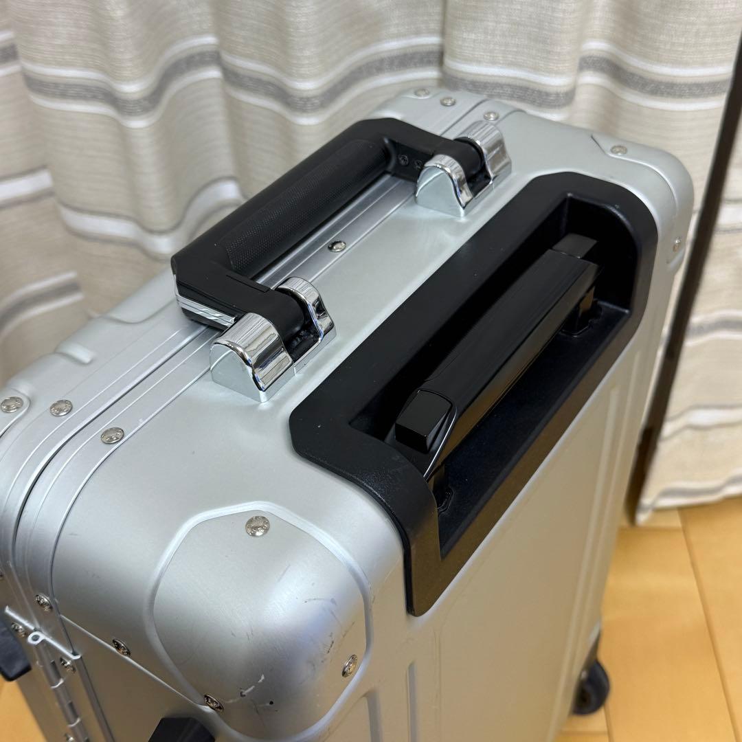 ゼロハリバートン　機内持ち込み　アルミ　2輪　ZR-Geo キャリーケース