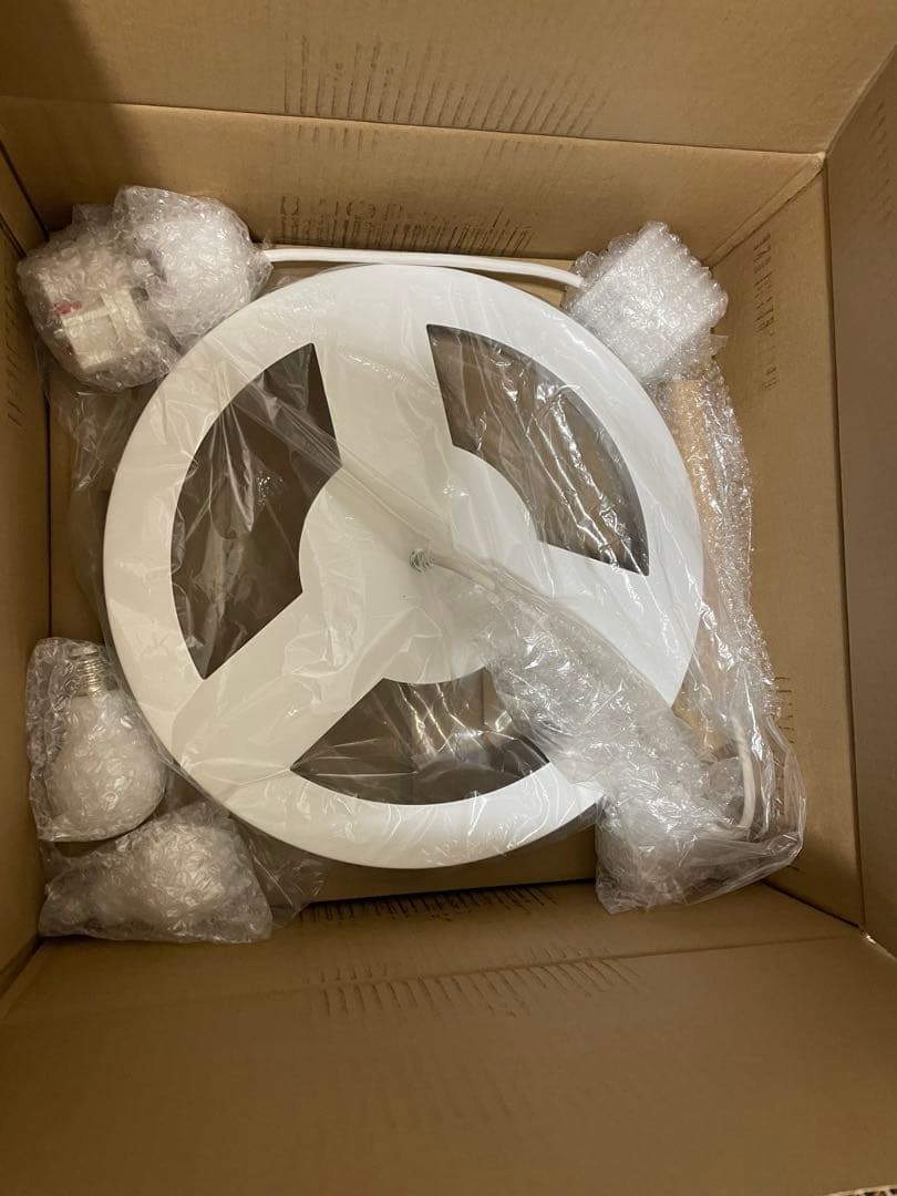 Olika ランプ 3バルブ ペンダント [ ホワイト ]