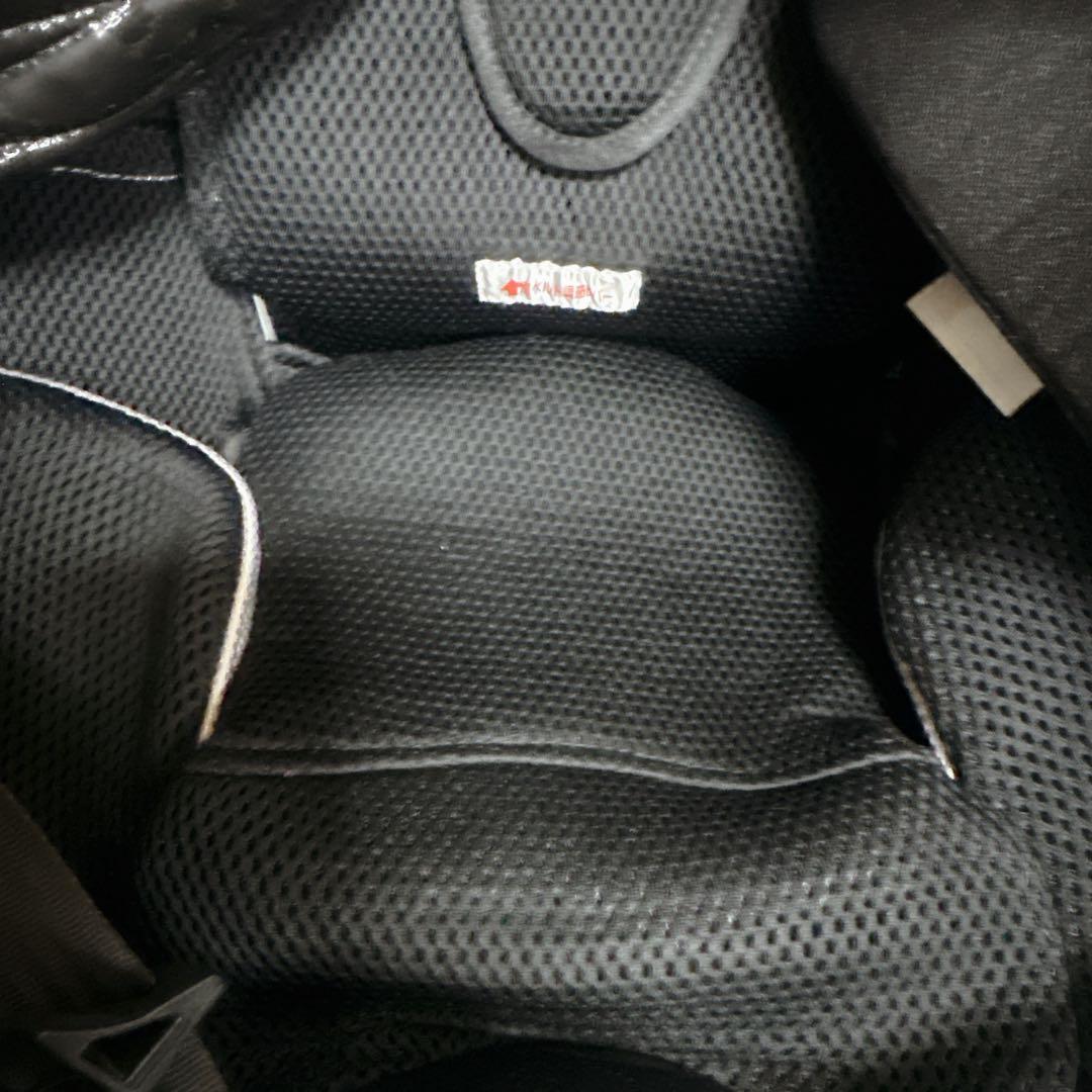 エールべべ クルット 4i グランス ISOFIX チャイルドシート 回転式 黒