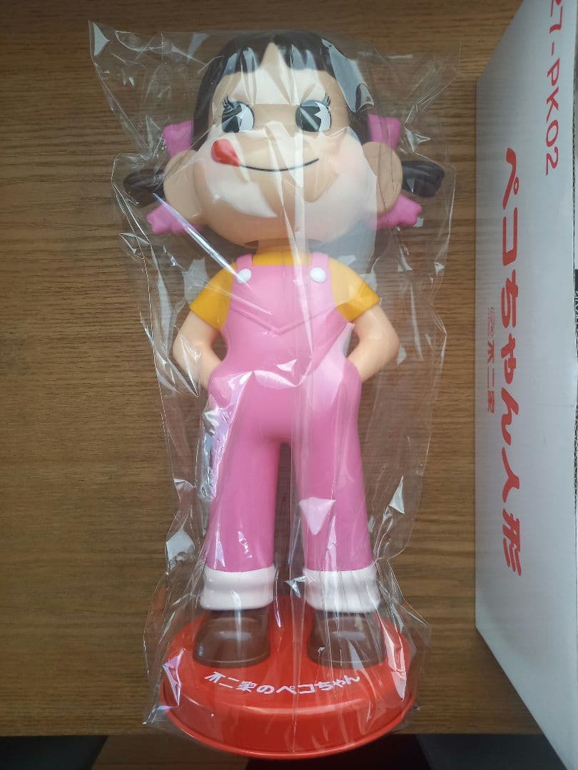 【非売品】首振りペコちゃん人形 ピンク 新品