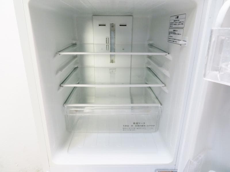 冷蔵庫 130L 2017年製 HR-D1302 一人暮らしに最適 IL05