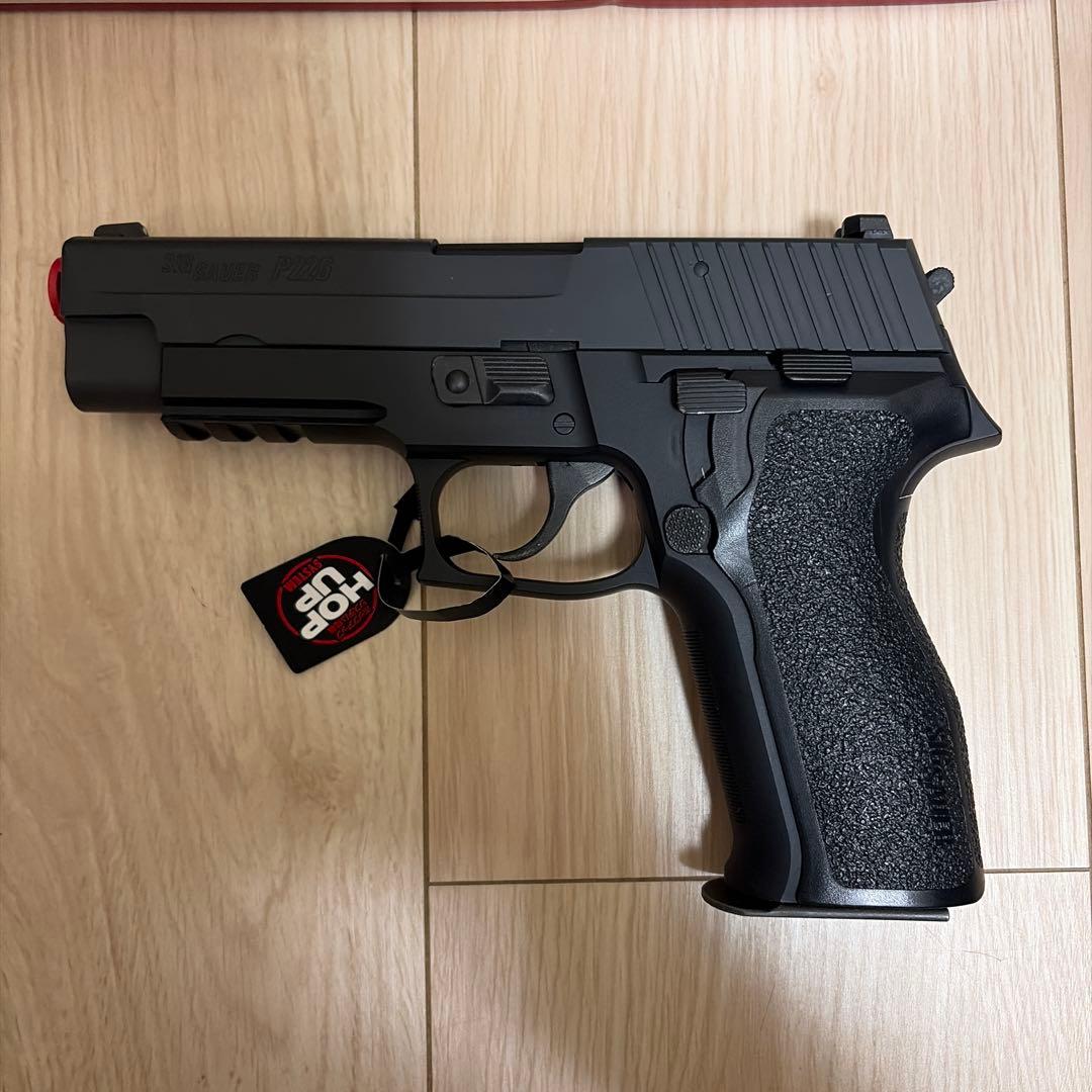 東京マルイ SIG SAUER P226 E² マガジン3本付き