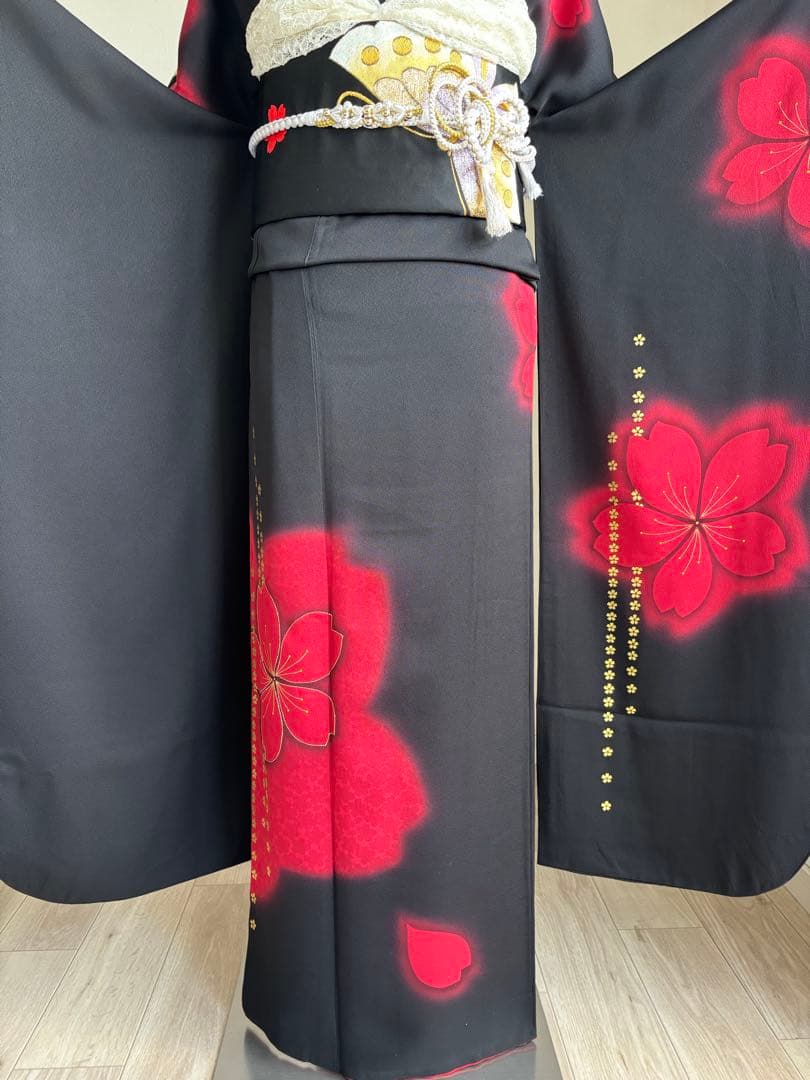 あああ 振袖フルセット　成人式　正絹振袖　袋帯　黒赤系　クリーニング済み