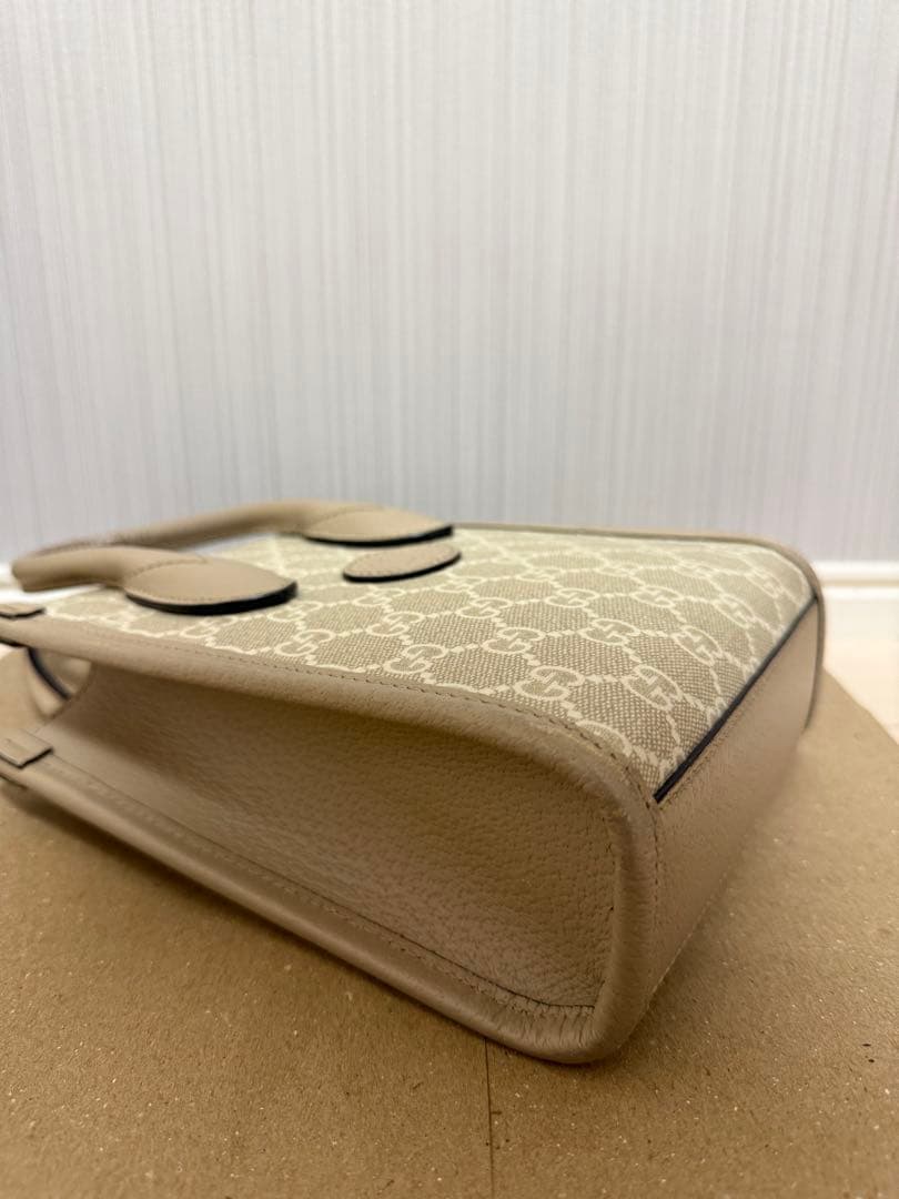 【本日値下げ中】GUCCI インターロッキングGミニトートバッグ　671623