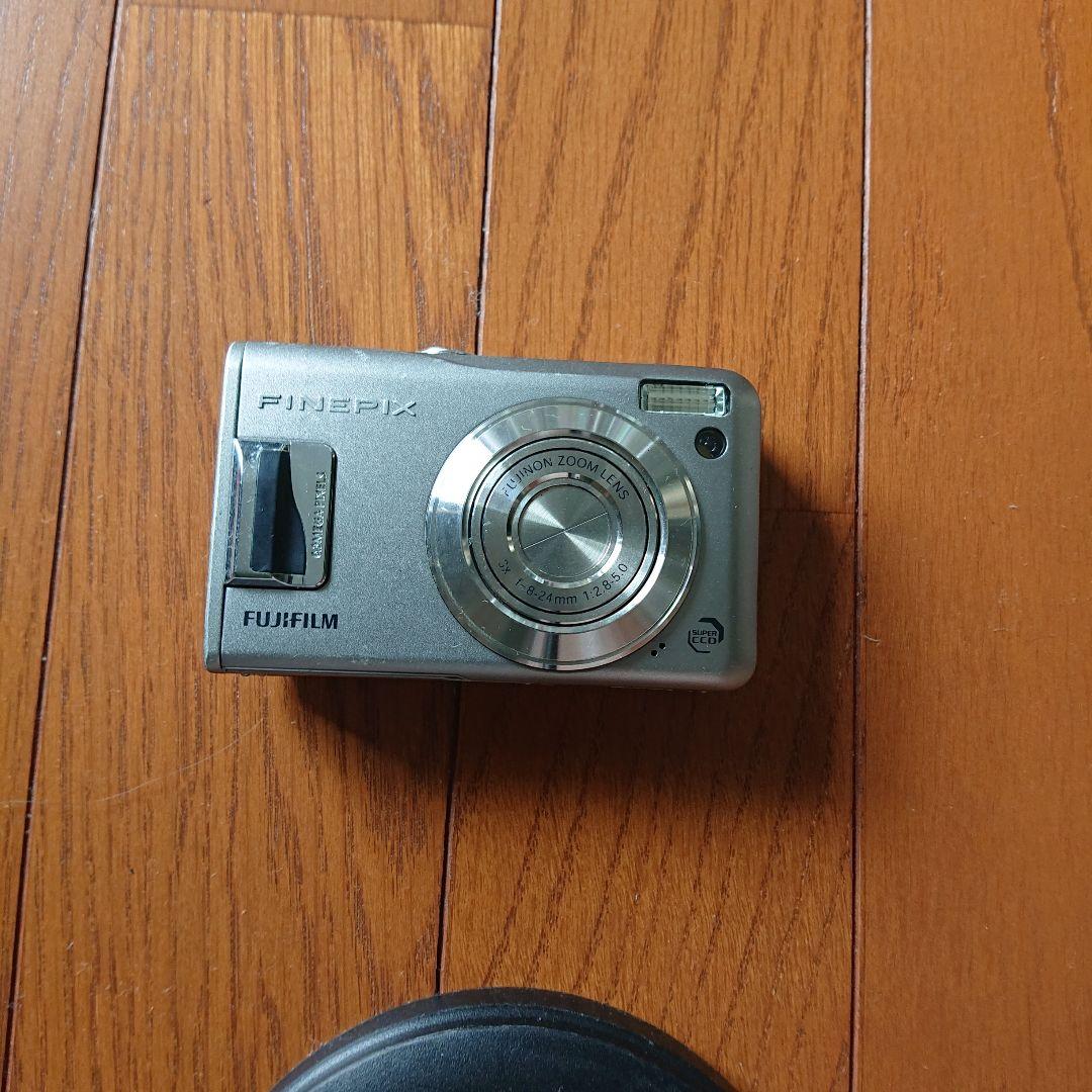 富士フイルム FinePix F31fd 本体のみ ④