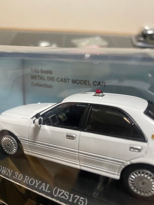 希少　レイズ　1/43 クラウン　覆面パトカー