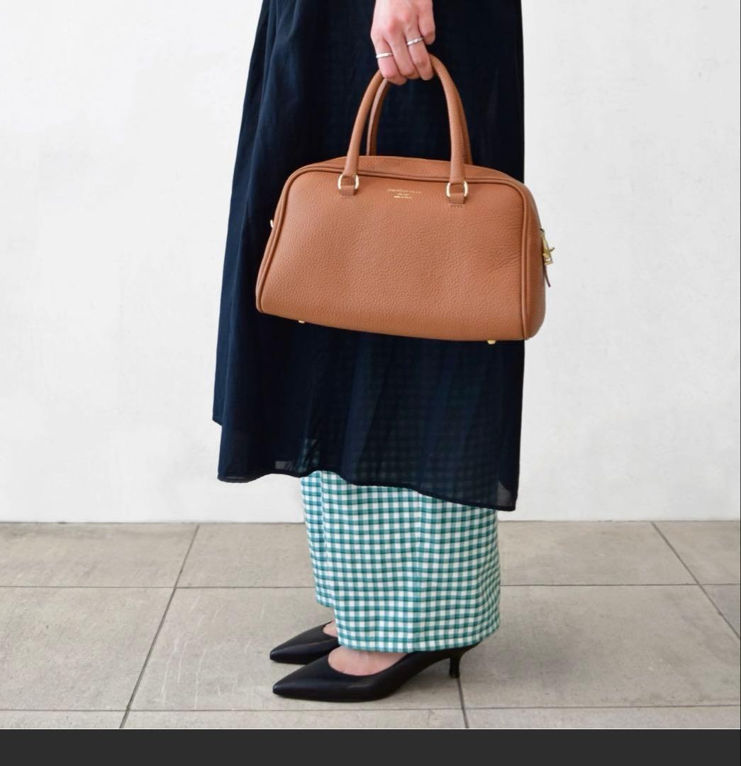 タグ無し新品未使用CHRISTIAN VILLA ブラウンレザーショルダーバッグ